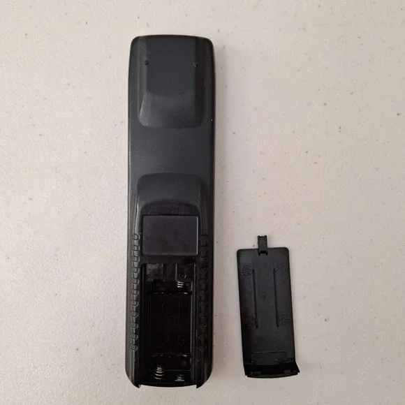 KLH R3000 Remote Control Unit for R-3000 R-3100 (R1) - Picture 7 of 8